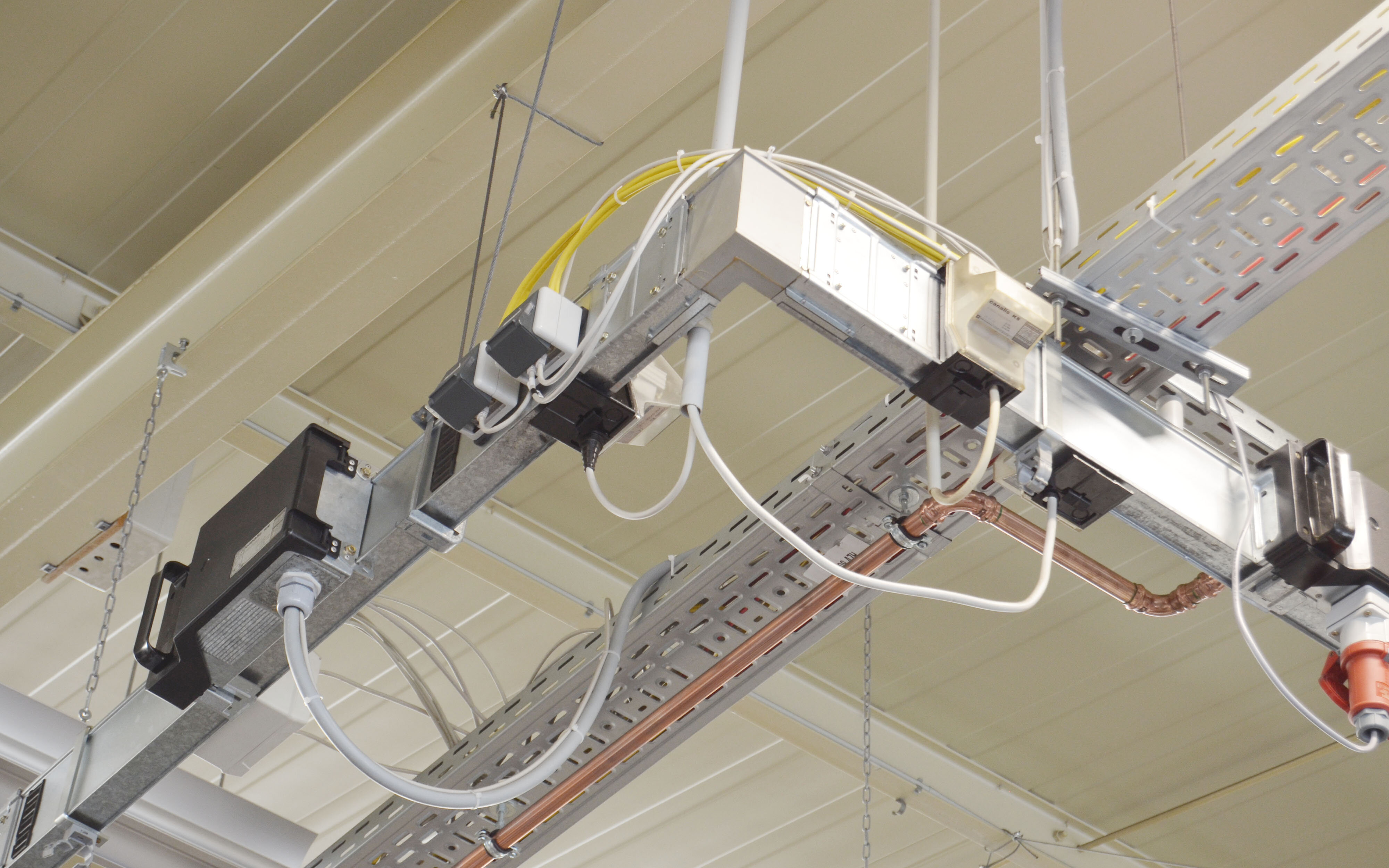Branche Industriebau | © Brugger GmbH Magnetsysteme Gebaeudeinstallation und Industriebau | © Brugger GmbH Magnetsysteme