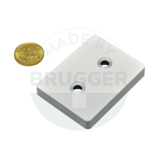 Rubberised magnet system with hole and countersink rectangular white | © Brugger GmbH