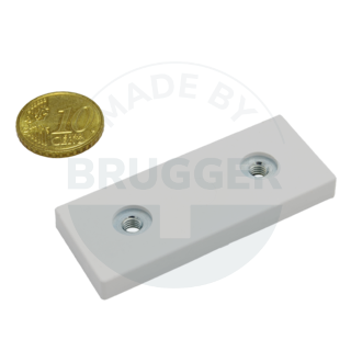 Système magnétique caoutchouté avec filetage intérieur rectangulaire blanc | © Brugger GmbH