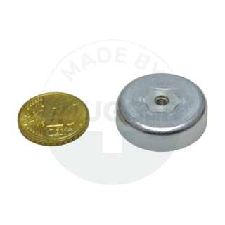Aimant en forme de pot en ferrite dure Boîtier en acier avec filetage intérieur M4 galvanisé ⌀25mm  | © Brugger GmbH