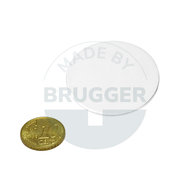 Metallscheibe mit Doppelklebeband (3M Scotch-Mount 4032) | © Brugger GmbH