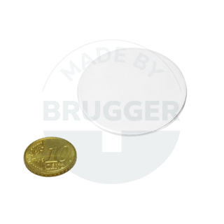 Disques en métal avec adhésif double face (3M Scotch-Mount 4032) | © Brugger GmbH
