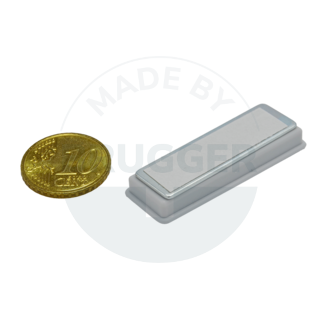 Magnetic holder for badges | © Brugger GmbH